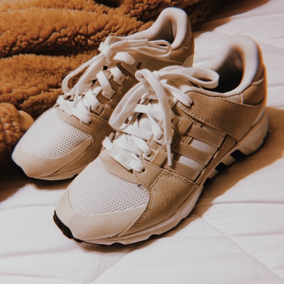 adidas Shoes - ✨NEW✨ • a d i d a s  EQT  s u p p o r t •